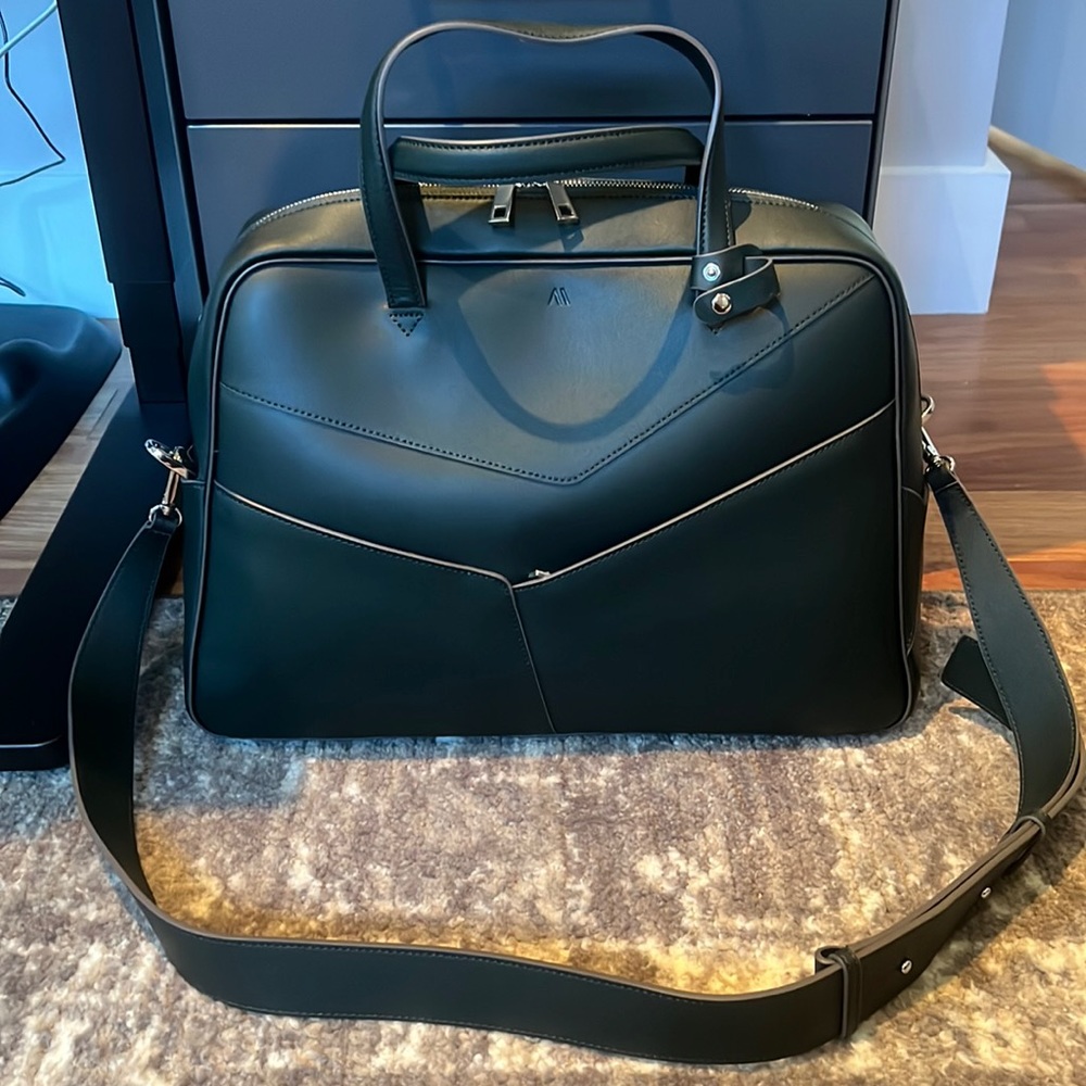 NEW Gorgeous KAAI Bowler Bag in Forest Green Leather